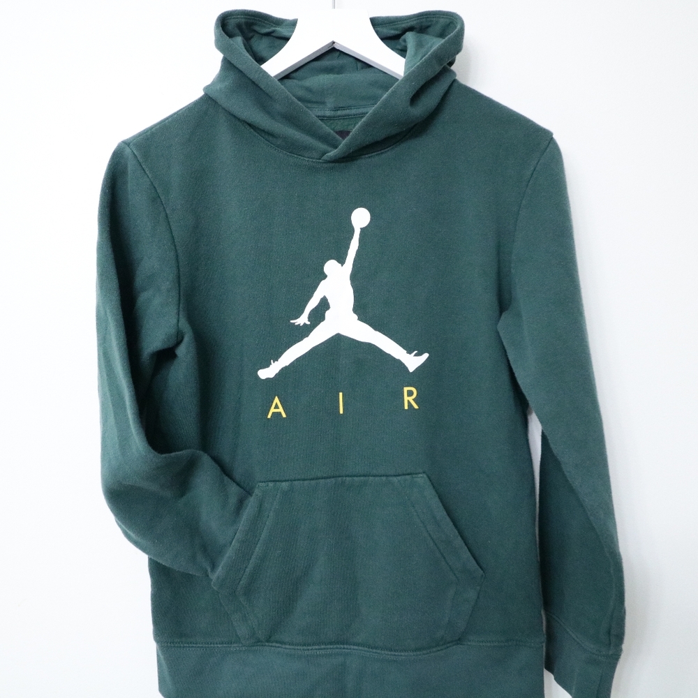Nike Air Jordan Hoodie Youth Boys Size Large Pullover Green, Yellow Pre-owned